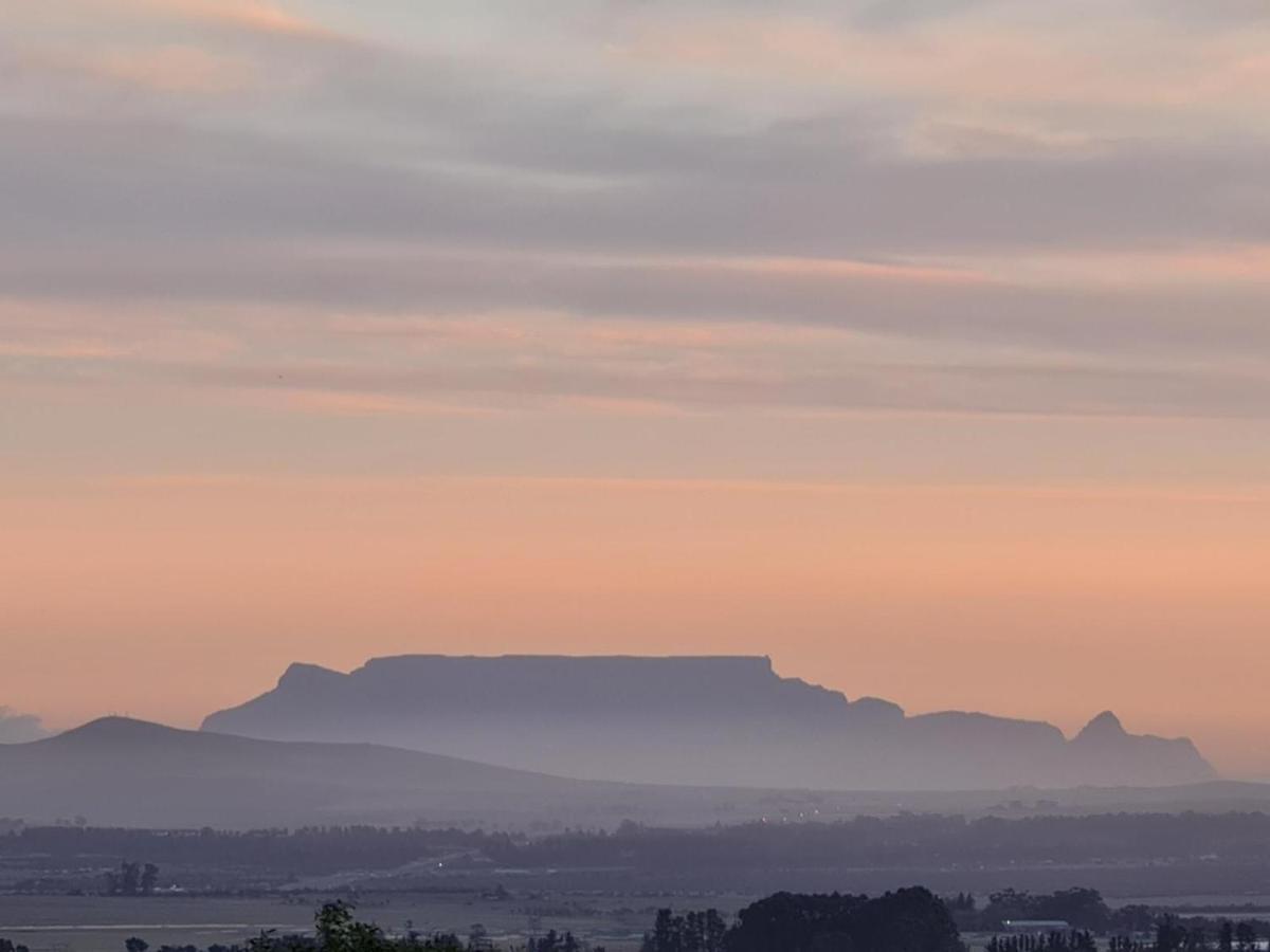 Abbotts Hill Hotel Malmesbury Bagian luar foto