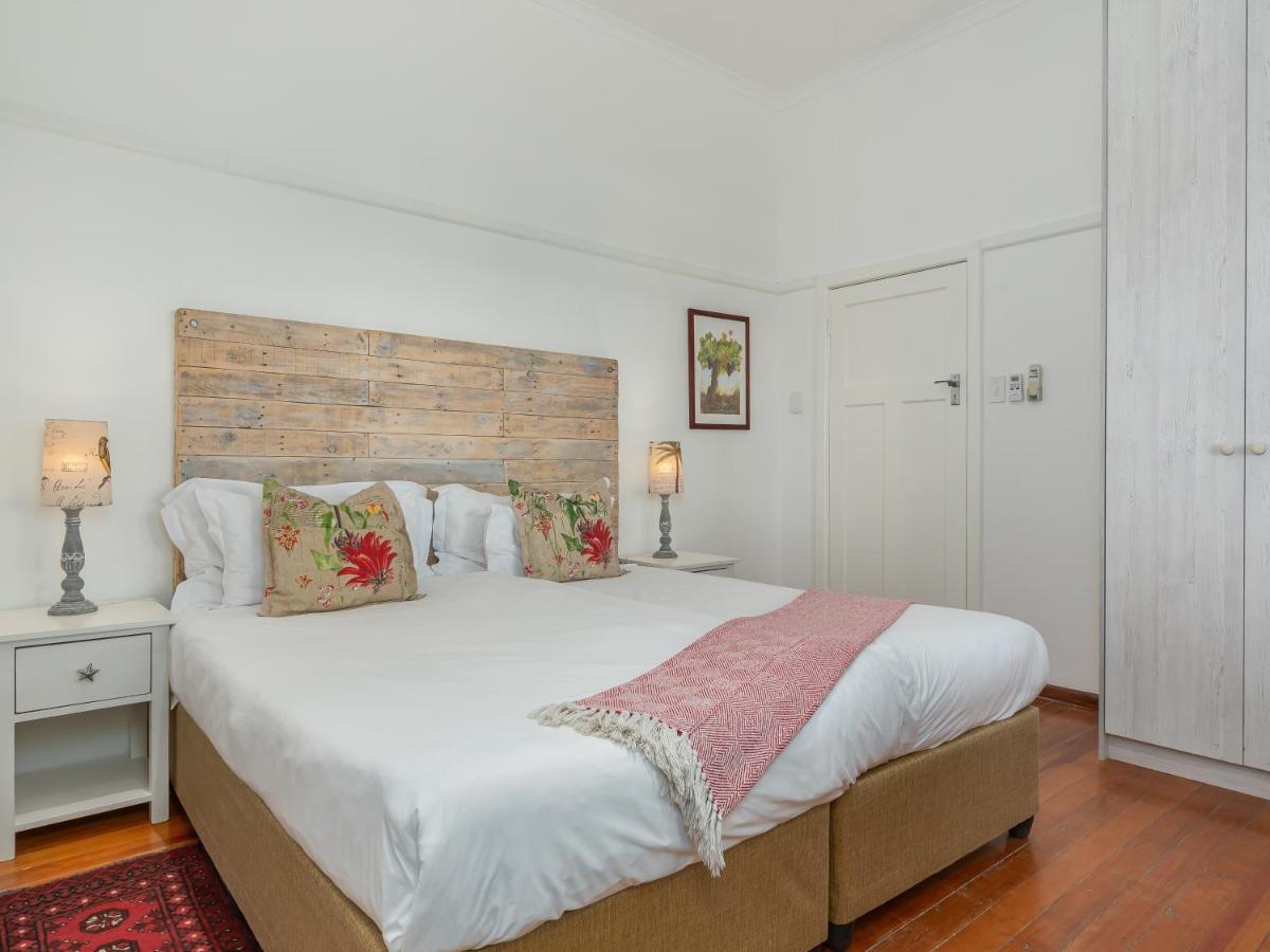 Abbotts Hill Hotel Malmesbury Bagian luar foto