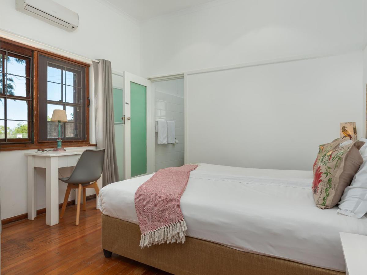 Abbotts Hill Hotel Malmesbury Bagian luar foto